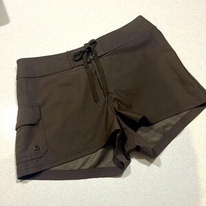 La Blanca Board Short Size XS in Dark Brown — Women’s Swim Cover Up